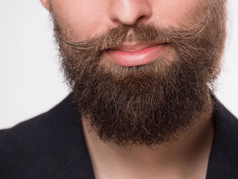 ریش و سبیل پرپشت